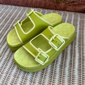 Coach Lucy Platform Slide Sandal Key Lime Size 8 US